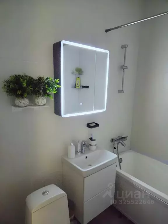 1-к кв. Ленинградская область, Мурино Всеволожский район, ул. Шоссе в ... - Фото 1