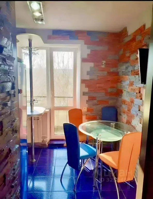 1-к кв. Псковская область, Псков Сиреневый бул., 11 (33.1 м) - Фото 0