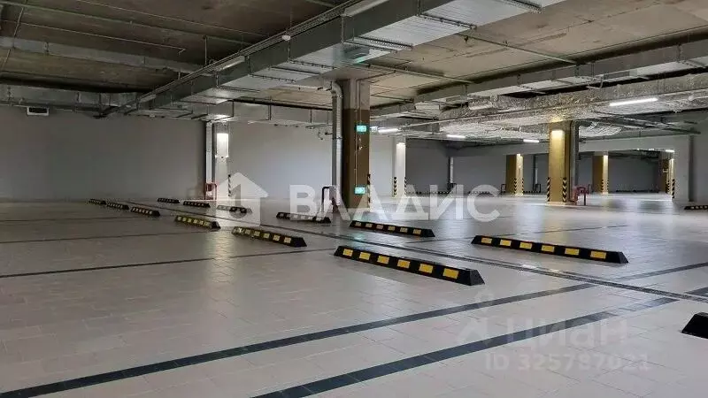 Гараж в Санкт-Петербург ул. Лидии Зверевой, 6 (13 м) - Фото 2