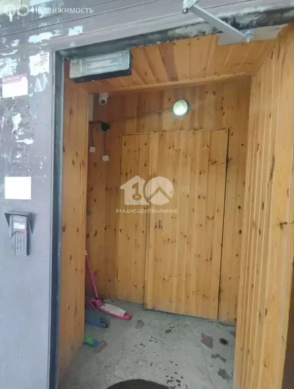 1к в 4-комнатной квартире (10 м) - Фото 1