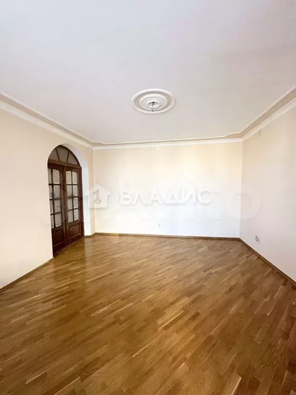 3-к. квартира, 135 м, 4/6 эт. - Фото 1