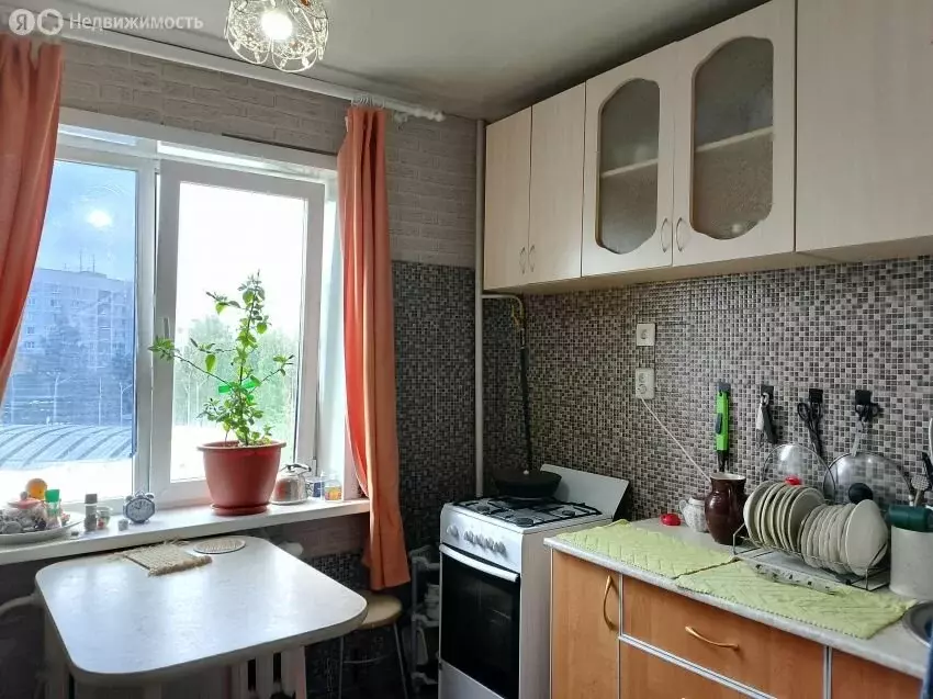 1-комнатная квартира: Курган, жилой район Заозёрный, 6-й микрорайон, 6 ... - Фото 1