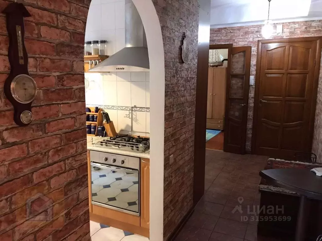 3-к кв. Севастополь ул. Ялтинская, 7 (74.6 м) - Фото 1