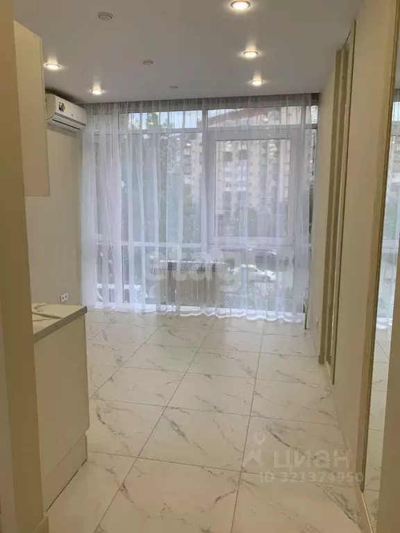 Помещение свободного назначения в Тюменская область, Тюмень ул. ... - Фото 1