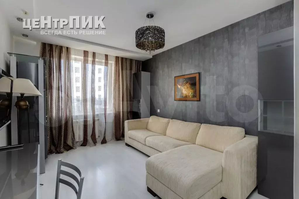 3-к. квартира, 86 м, 31/37 эт. - Фото 1