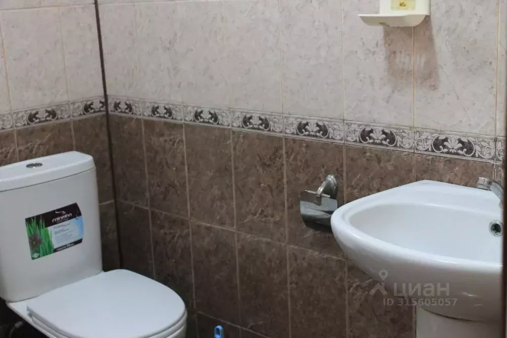 Комната Дагестан, Избербаш пос. Рыбный, 22Е (13.0 м) - Фото 1