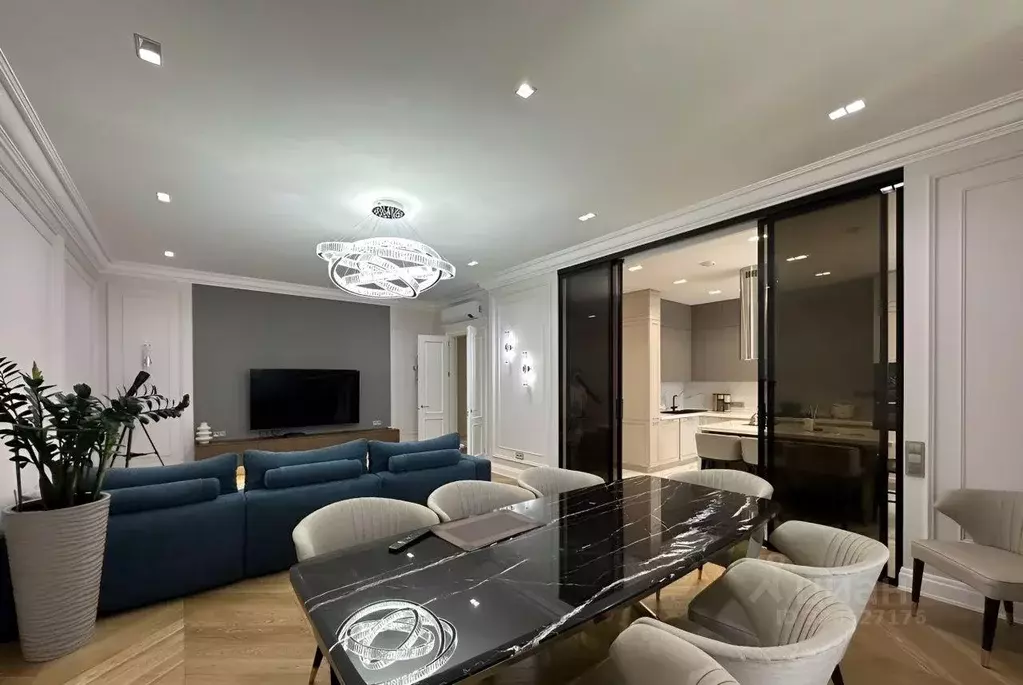 Квартира, 4 комнаты, 214.7 м - Фото 1