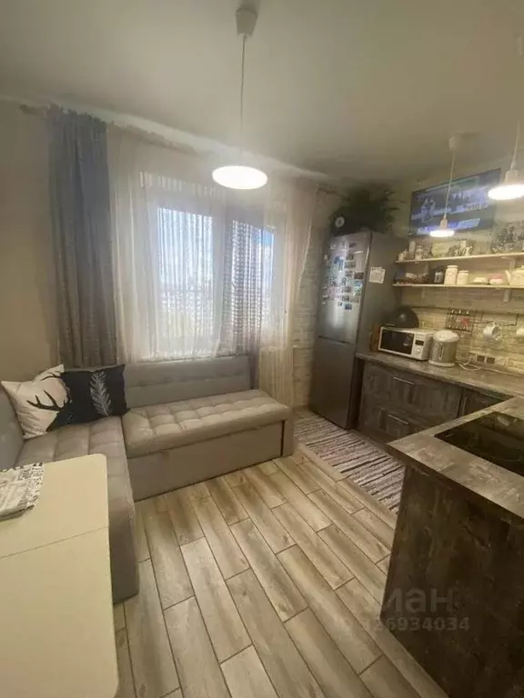 1-к кв. Белгородская область, Старый Оскол Жукова мкр, 27 (37.0 м) - Фото 2