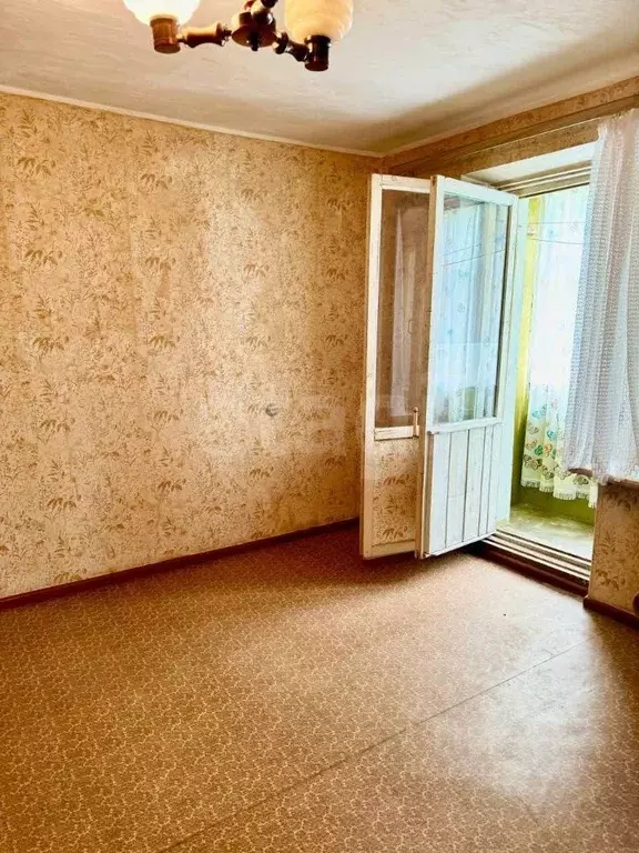 2-к кв. Белгородская область, Валуйки ул. Пархоменко, 26 (45.7 м) - Фото 1