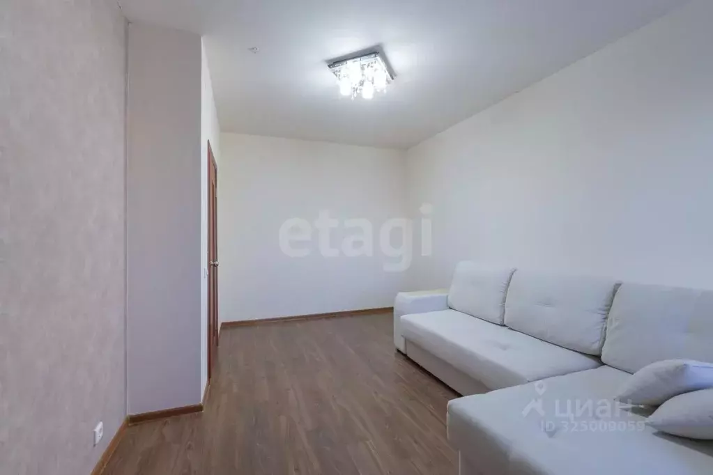 1-к кв. Пермский край, Пермь Кронштадтская ул., 37 (40.2 м) - Фото 1