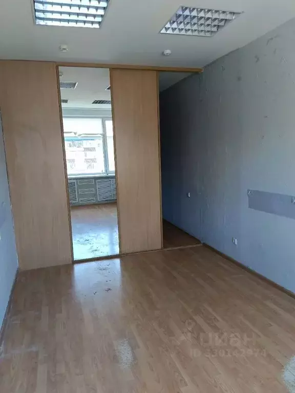 Офис в Татарстан, Казань просп. Ямашева, 36 (20 м) - Фото 2