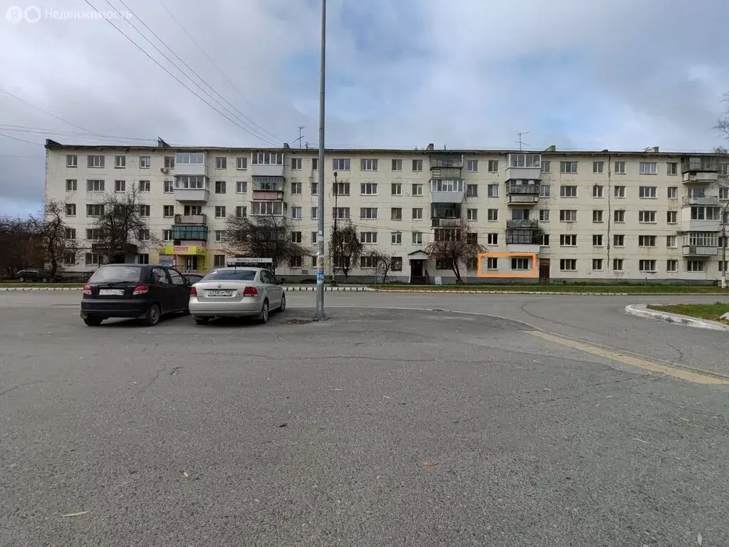 2-комнатная квартира: Полевской, улица Декабристов, 9 (60.2 м) - Фото 1