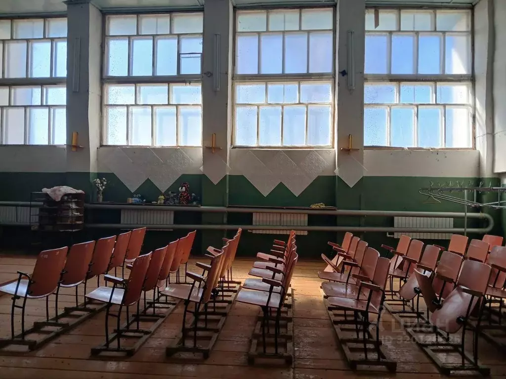 Помещение свободного назначения в Удмуртия, Граховский район, с. ... - Фото 1