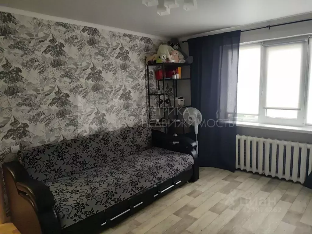 1-к кв. Тюменская область, Тюмень Олимпийская ул., 42 (30.0 м) - Фото 1