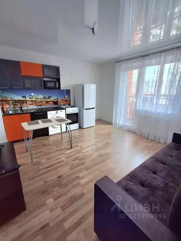 Студия Челябинская область, Челябинск ул. Братьев Кашириных, 131а ... - Фото 1