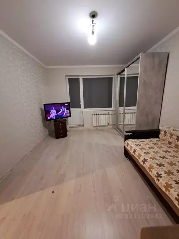 1-к кв. Саратовская область, Саратов проезд 2-й имени Блинова Ф.А., 8 ... - Фото 0