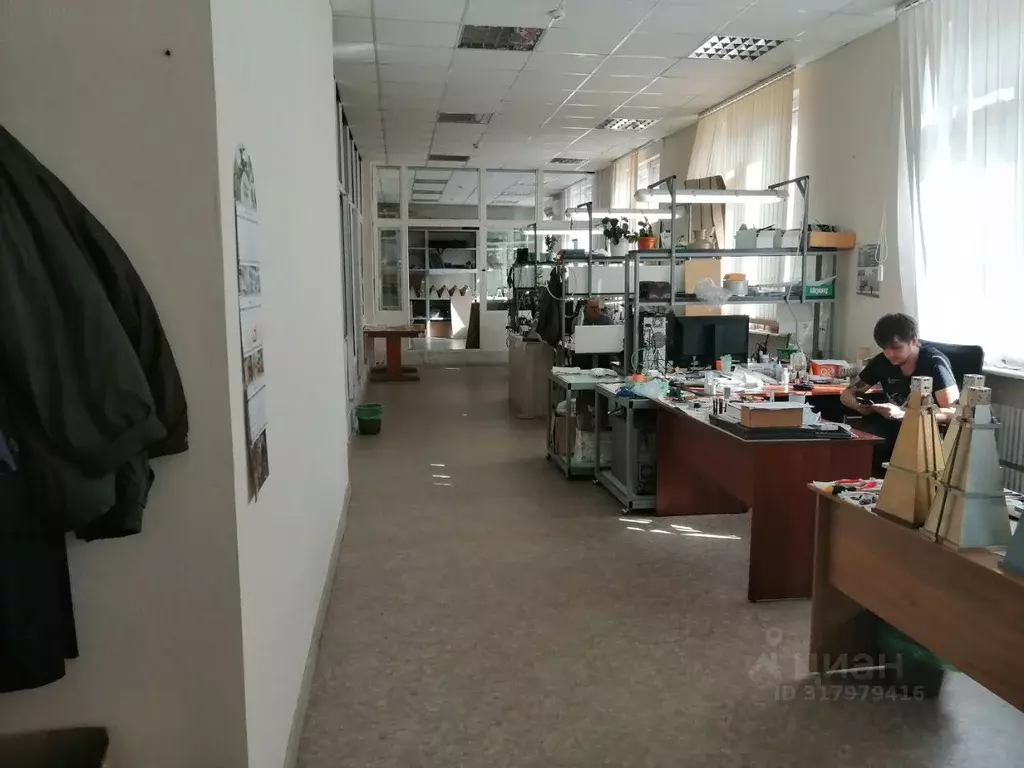 Помещение свободного назначения в Курская область, Курск ул. Карла ... - Фото 1