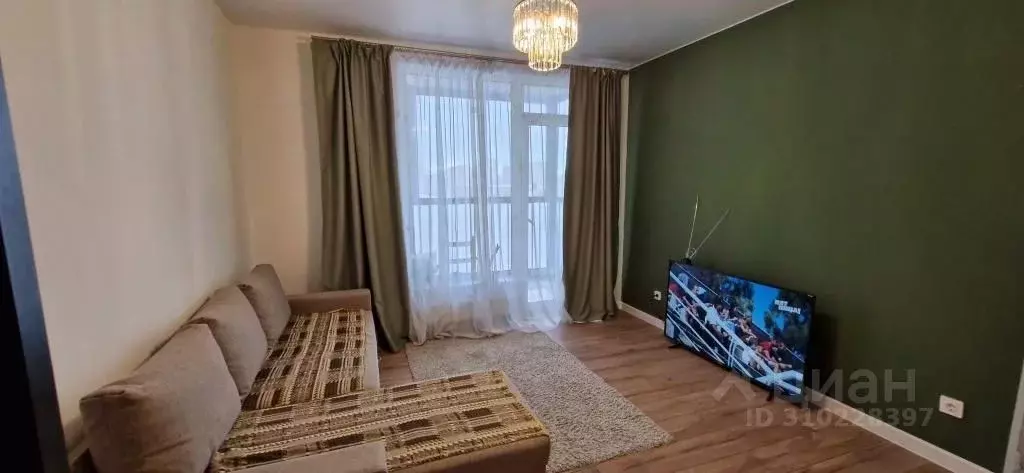 1-к кв. Тюменская область, Тюмень Профсоюзная ул., 61 (44.0 м) - Фото 0