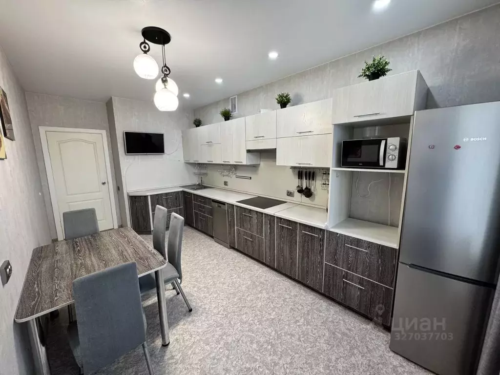 2-к кв. Алтайский край, Барнаул ул. 65 лет Победы, 53 (69.4 м) - Фото 2