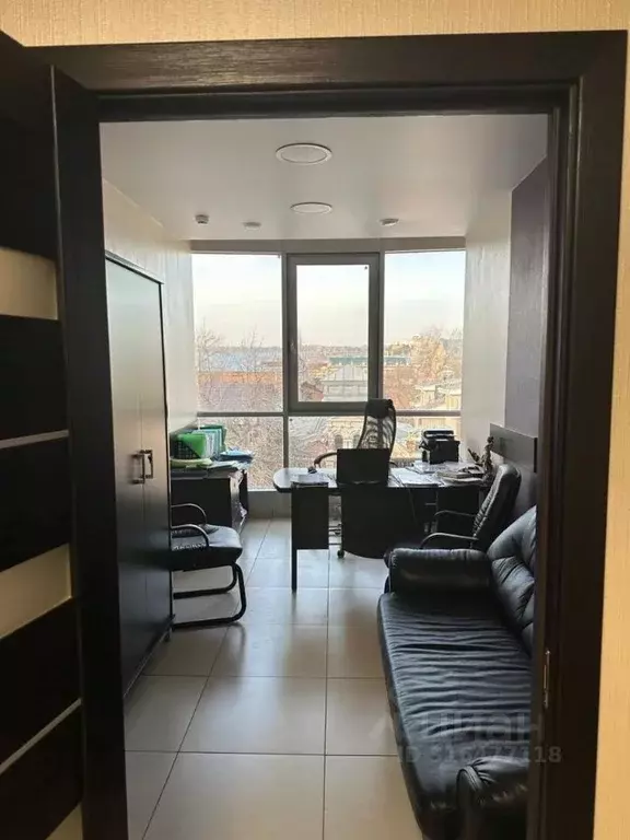 Офис в Саратовская область, Саратов ул. Большая Казачья, 33 (72 м) - Фото 2