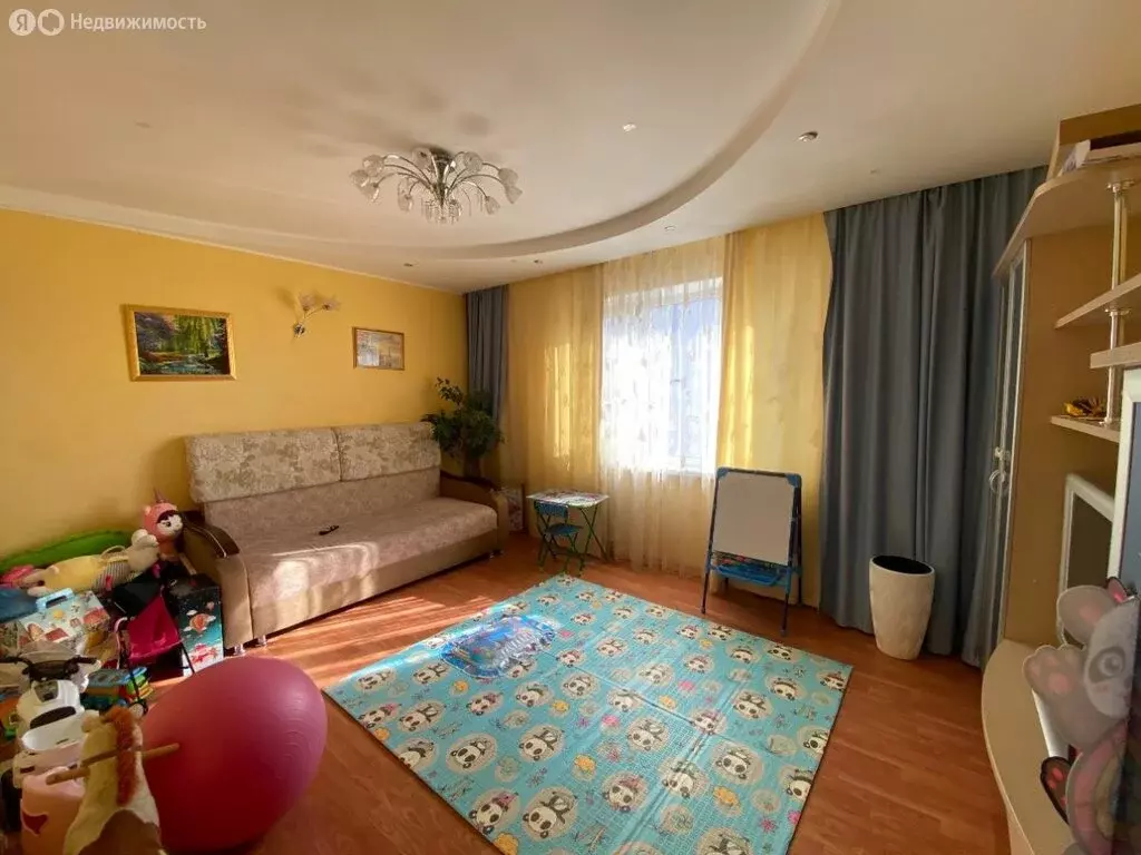 3-комнатная квартира: Нижнекамск, проспект Строителей, 50 (66 м) - Фото 0