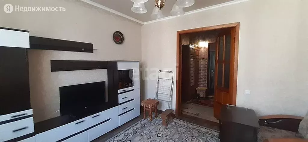 Белинского 62 томск. Авито златоуст квартиры 2. Авито златоуст недвижимость. Златоуст гагарина. Урицкого, 35а.