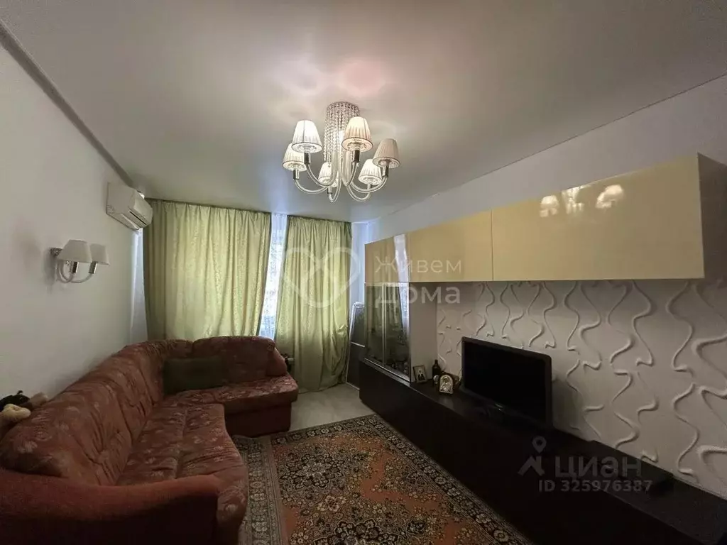 2-к кв. Волгоградская область, Волгоград Жилгородок мкр, ул. ... - Фото 0