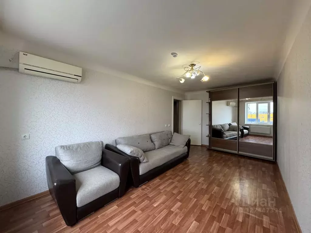 1-к кв. Волгоградская область, Волжский ул. Имени Ю.П. Харламова, 4 ... - Фото 1