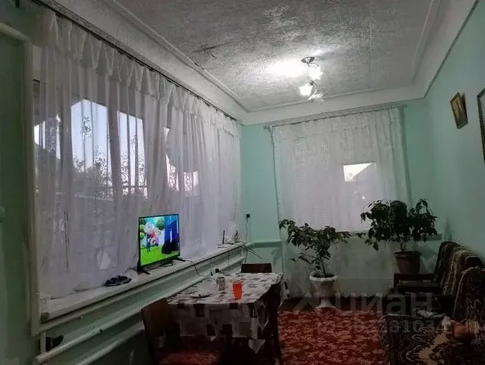 Дом в Крым, Евпатория Исмаил-Бей мкр, ул. 27 Августа, 57 (130 м) - Фото 1