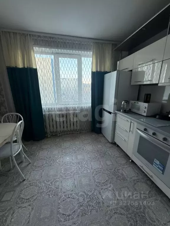 2-к кв. Алтай, Горно-Алтайск Коммунистический просп. (50.0 м) - Фото 1