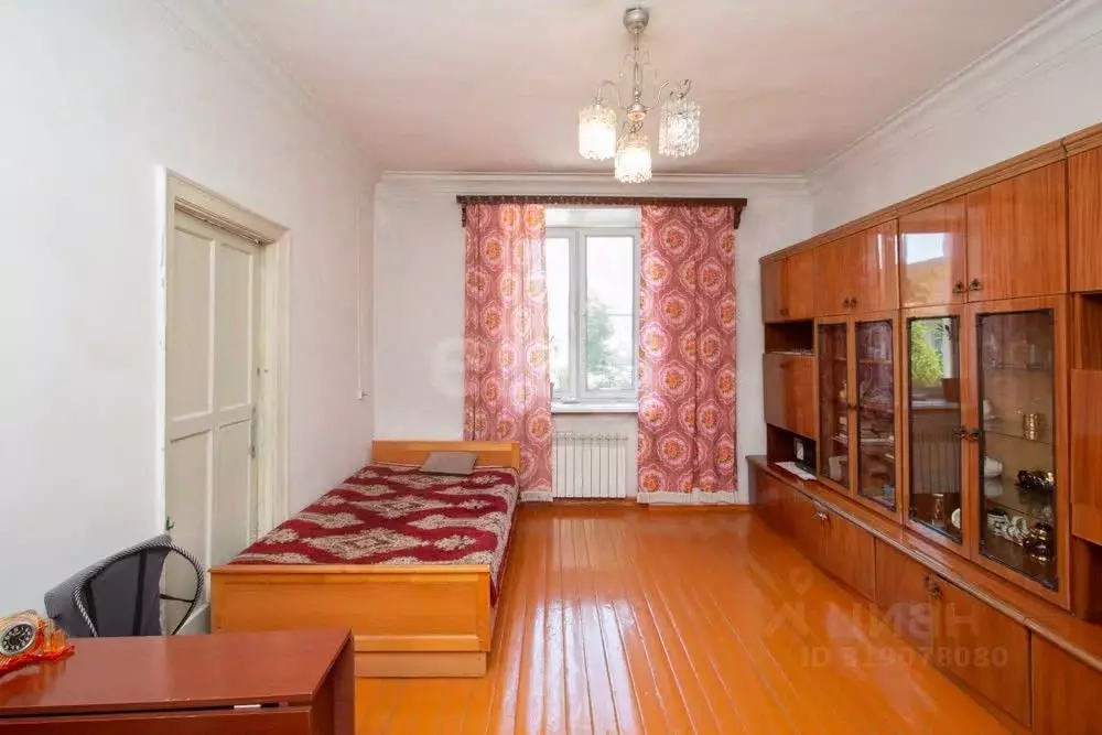 3-к кв. Кемеровская область, Новокузнецк ул. Челюскина, 33 (76.7 м) - Фото 1