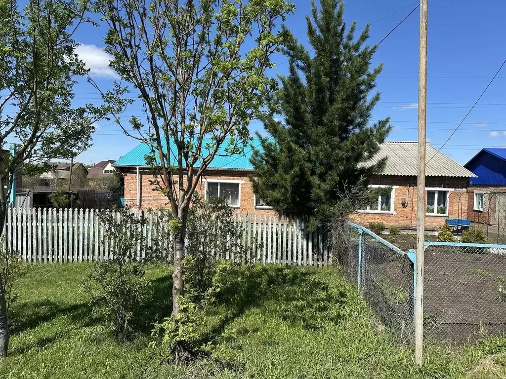 Дом в Кемеровская область, Юрга Зимниковская ул. (76 м) - Фото 1