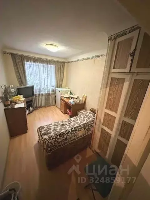 Комната Свердловская область, Екатеринбург ул. Авиаторов, 11 (10.4 м) - Фото 1