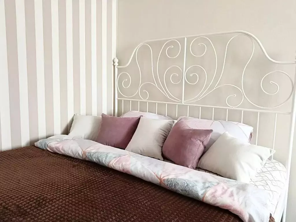 Студия Омская область, Омск просп. Комарова, 16 (40.0 м) - Фото 2