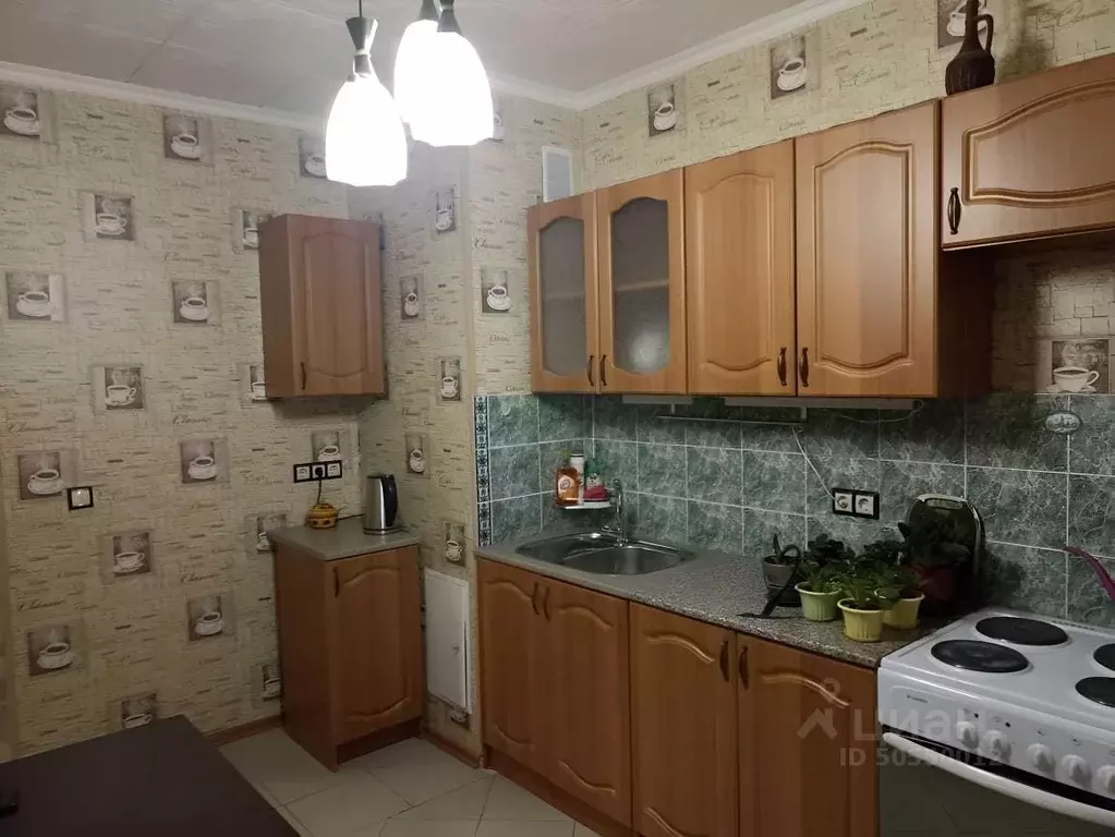 3х комнатная квартира старый оскол. Старый Оскол мкр Восточный. Костромская 12/3 Воронеж. Квартиры старый Оскол. Авито Симферополь недвижимость.