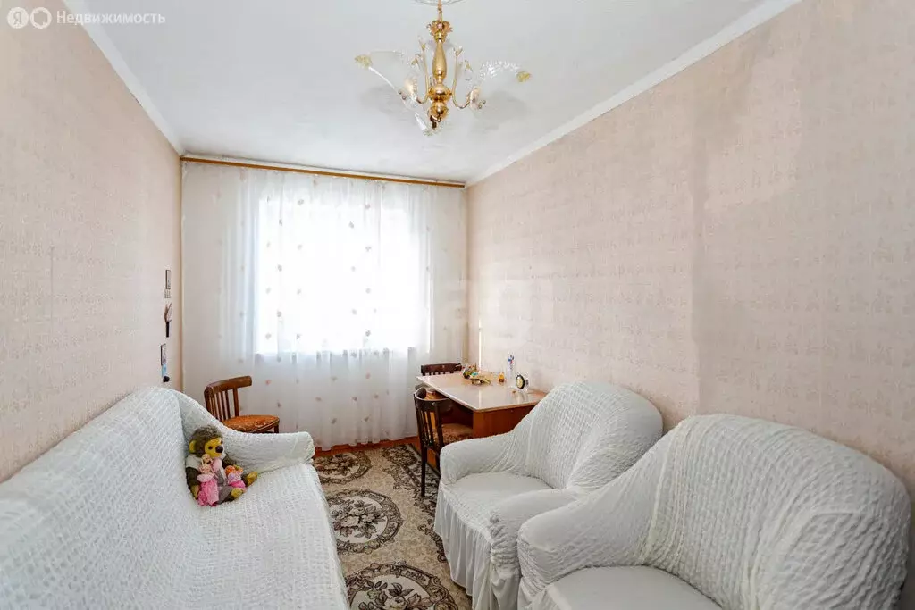 3-комнатная квартира: Новокузнецк, Кузнецкстроевский проспект, 36 ... - Фото 1