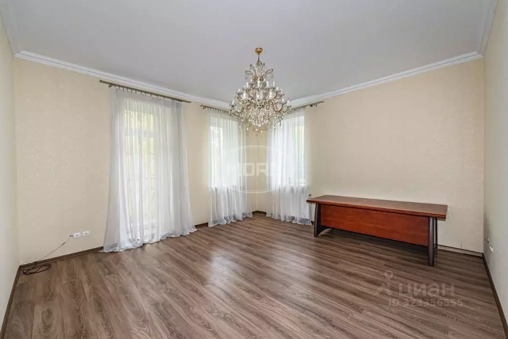 2-к кв. Калининградская область, Калининград Колхозная ул., 3-5 (80.5 ... - Фото 1