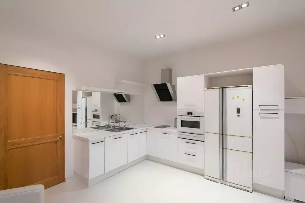 3-к кв. Санкт-Петербург Петрозаводская ул., 13 (85.0 м) - Фото 2