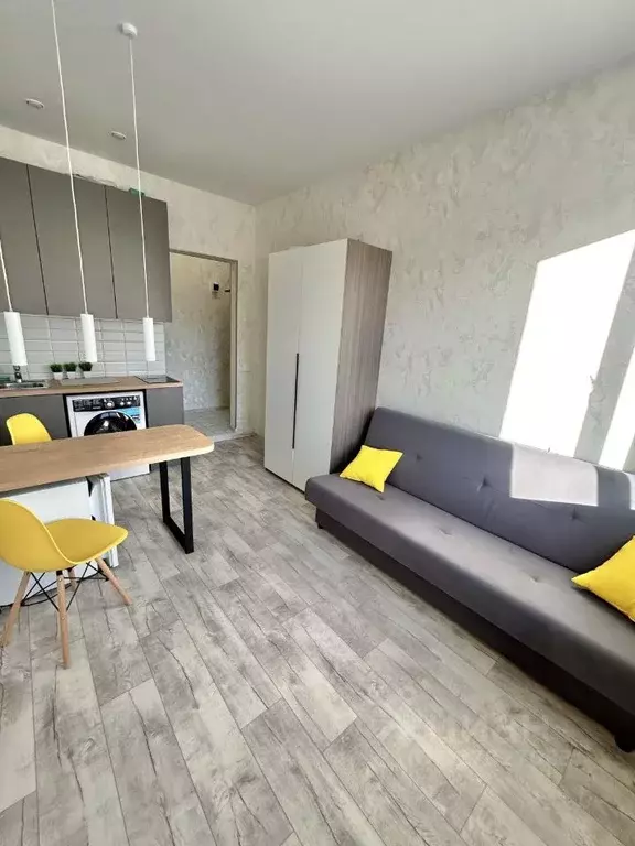 1-к кв. Иркутская область, Иркутск ул. Розы Люксембург, 182 (18.0 м) - Фото 1