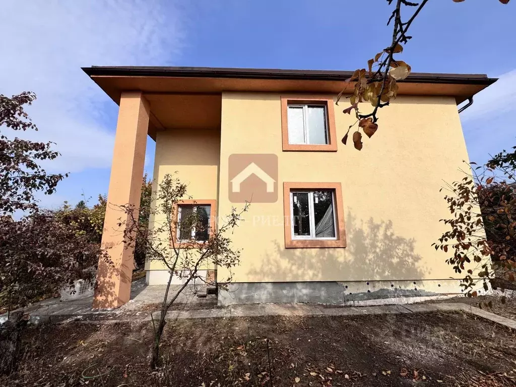 Дом в Саратовская область, Энгельсский район, Красноярское ... - Фото 1