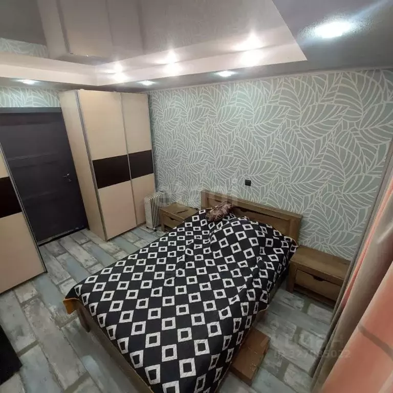 Комната Санкт-Петербург ул. Беринга, 32К3 (13.2 м) - Фото 1