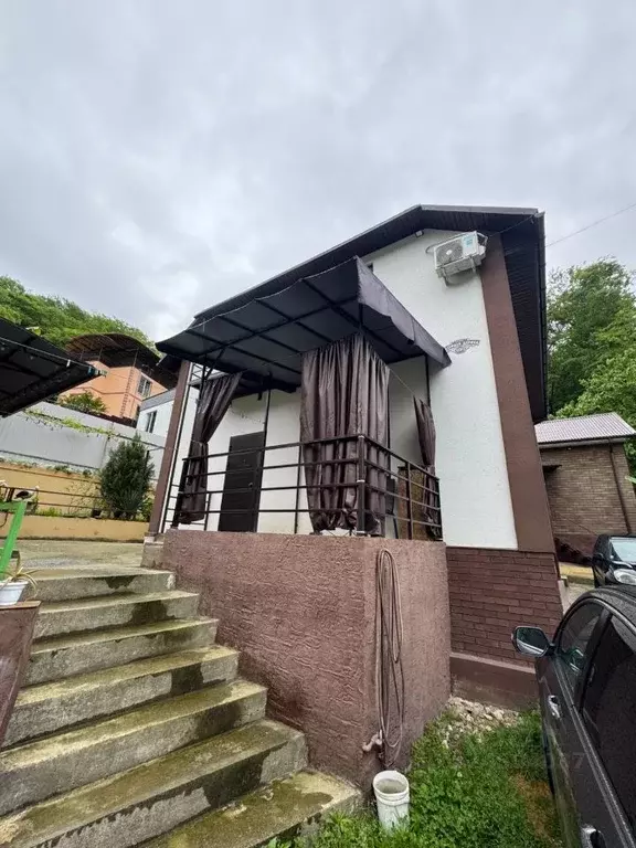 Дом в Краснодарский край, Сочи городской округ, с. Орел-Изумруд ул. ... - Фото 1