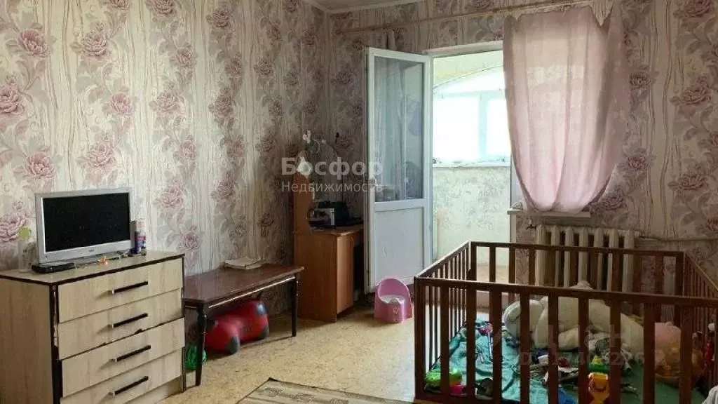 4-к кв. Крым, Феодосия ул. Дружбы, 42А (95.0 м) - Фото 0
