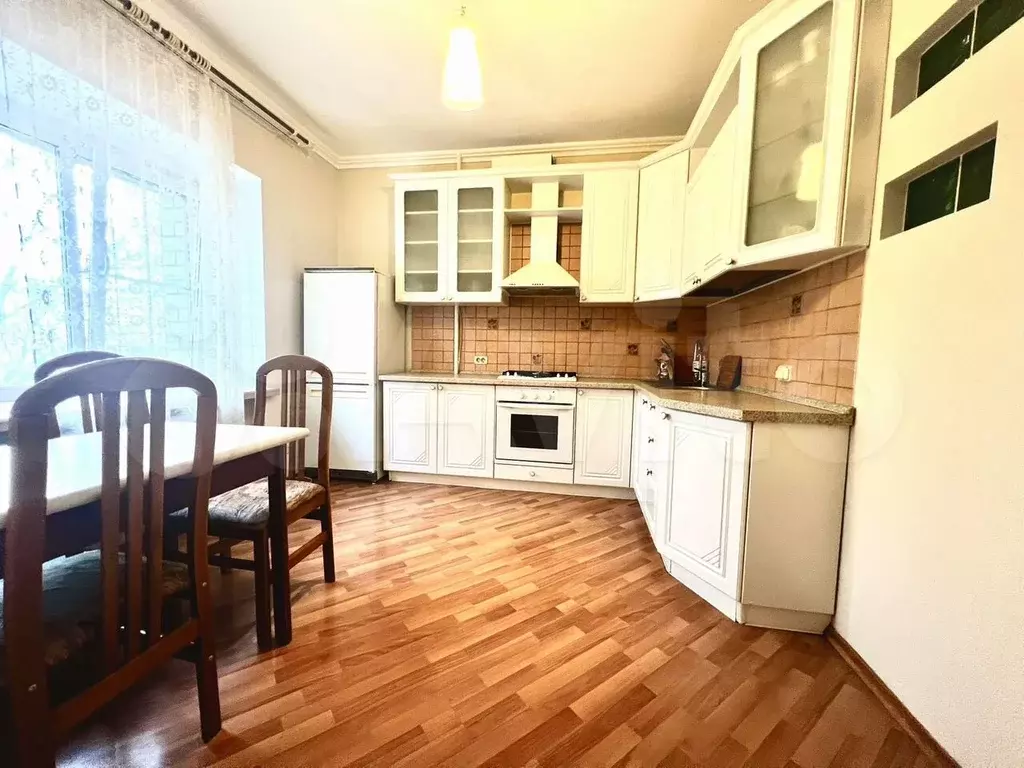 2-к. квартира, 80 м, 3/9 эт. - Фото 0