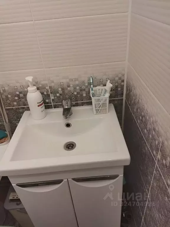 1-к кв. Ленинградская область, Мурино Всеволожский район, просп. ... - Фото 2