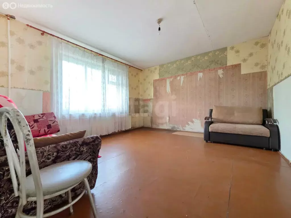 4-комнатная квартира: Нижний Тагил, улица Дружинина, 33 (73.6 м) - Фото 0