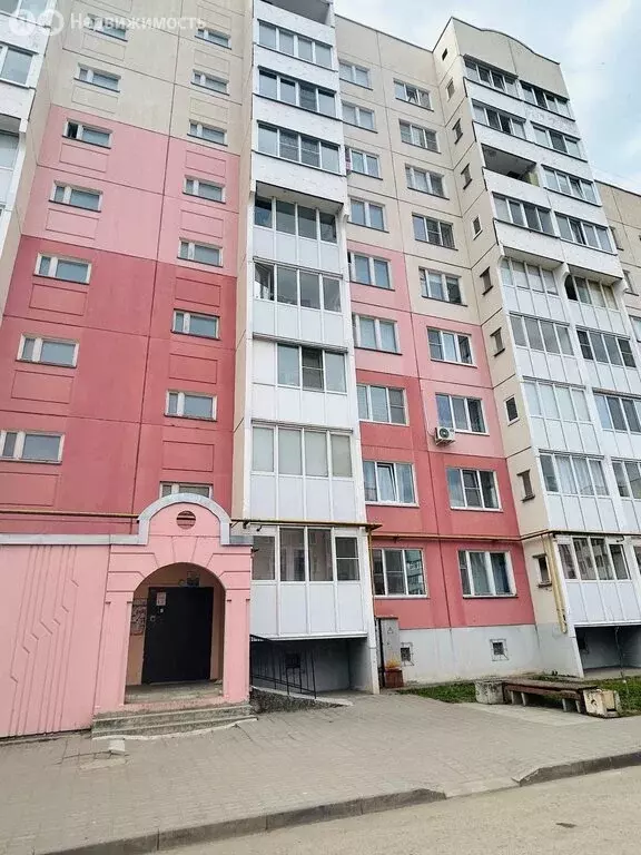 2-комнатная квартира: Псков, улица Юности, 1 (50 м) - Фото 1