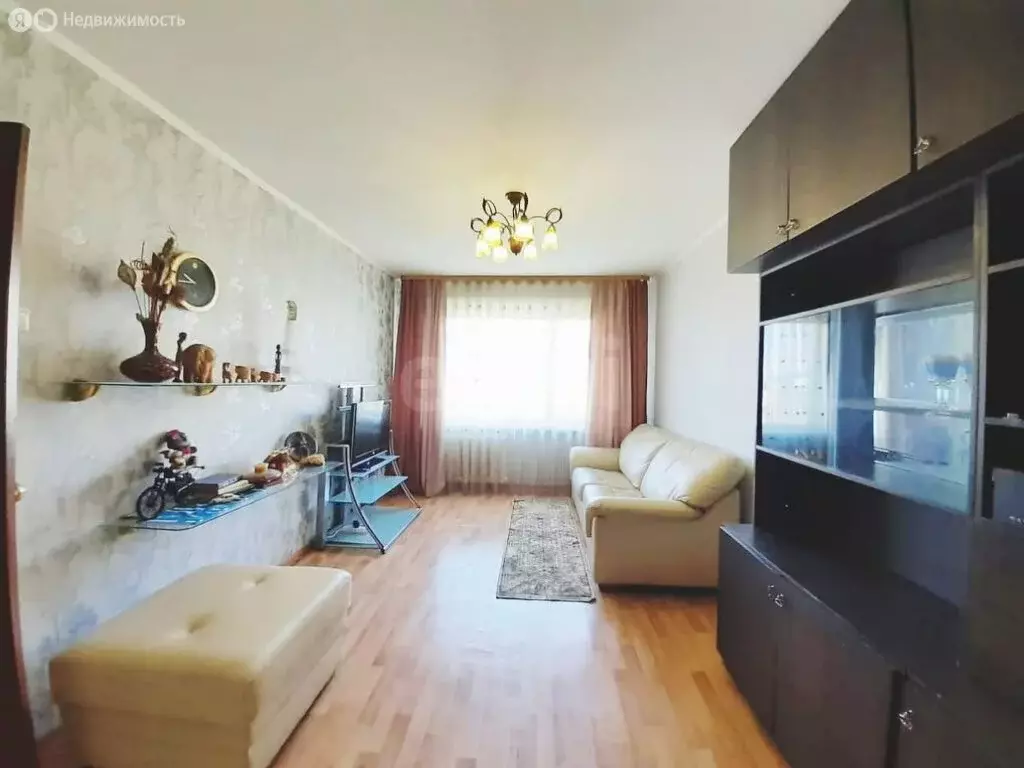 3-комнатная квартира: Пионерский, улица Бонивура, 6 (61.9 м) - Фото 1
