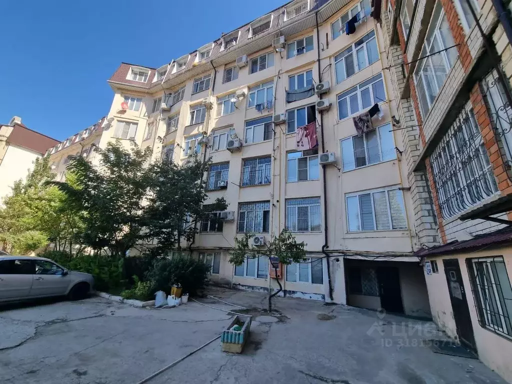 2-к кв. Дагестан, Махачкала ул. Абдулхакима Исмаилова, 46А (137.8 м) - Фото 0