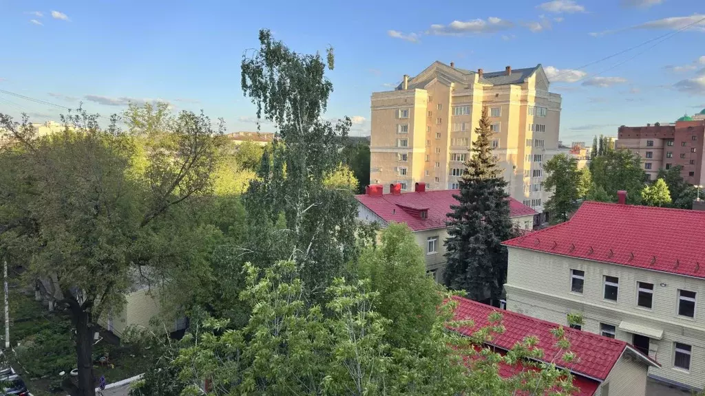 4-к кв. Башкортостан, Уфа Революционная ул., 16 (90.7 м) - Фото 1